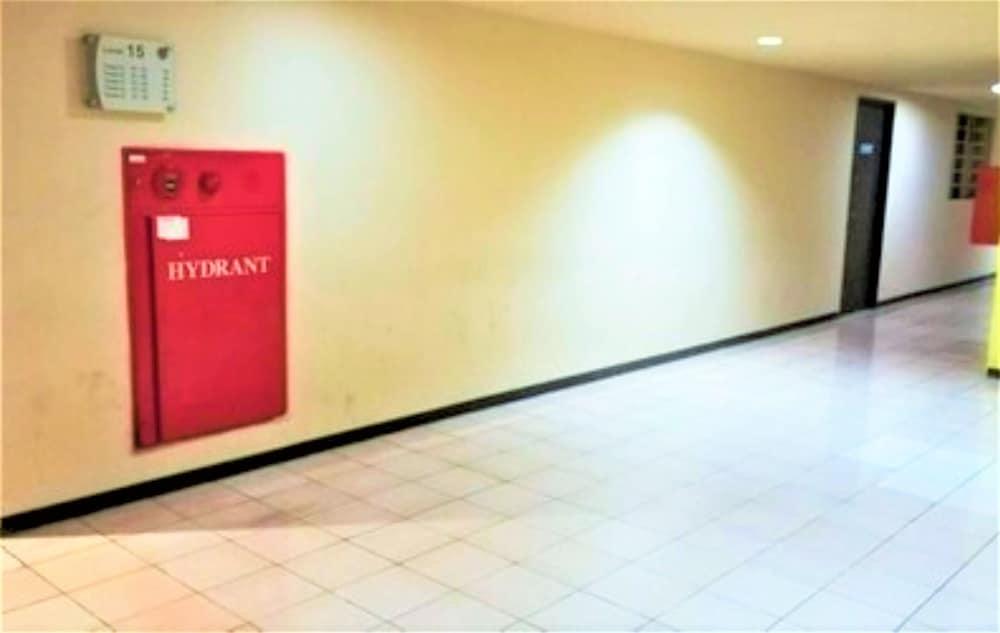 The Suites @ Metro Apartment Bandung Buitenkant foto